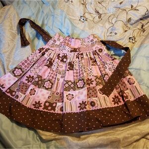 Girls 7 skirt with ties adjustable